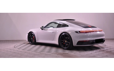 porsche-992-992-carrera-4s-coupe - 2