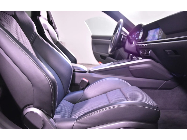 PORSCHE 992 992 Carrera 4S Coupe - автомобили, коли, обяви за нови и употребявани 4