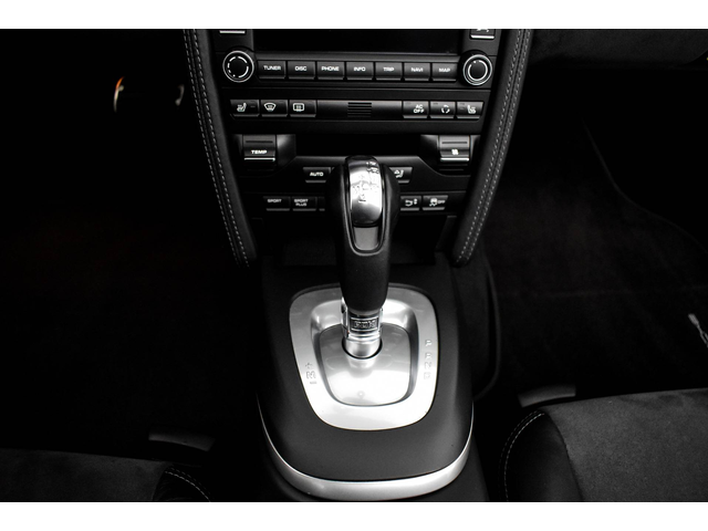 Porsche 997 Carrera 4 GTS - автомобили, коли, обяви за нови и употребявани 11