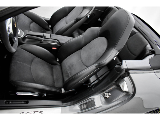 Porsche 997 Carrera 4 GTS - автомобили, коли, обяви за нови и употребявани 21