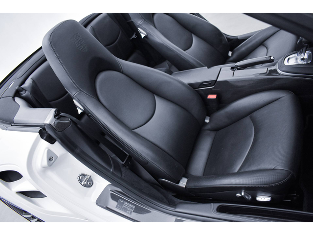 Porsche 997 Turbo S cabrio - автомобили, коли, обяви за нови и употребявани 30