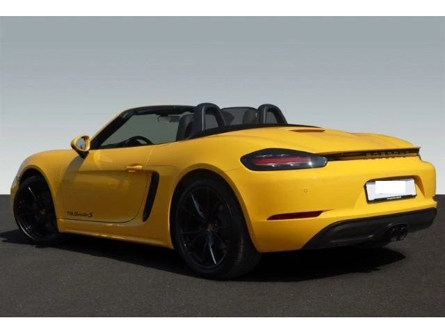 Porsche Boxster 718 S - автомобили, коли, обяви за нови и употребявани 2