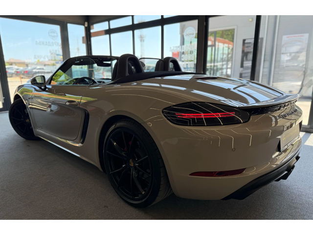 Porsche Boxster 718* GTS* Alcantara* Chrono* 20"* ЛИЗИНГ - автомобили, коли, обяви за нови и употребявани 3