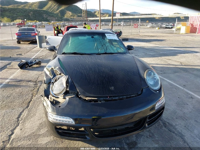 Porsche Carrera 911 - автомобили, коли, обяви за нови и употребявани 1