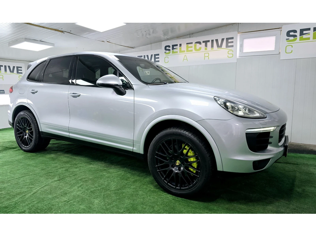 Porsche Cayenne Cayenne S E-Hybrid AWD - автомобили, коли, обяви за нови и употребявани 9