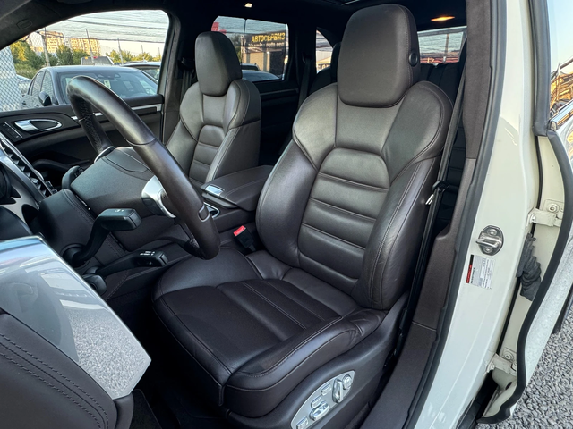 Porsche Cayenne Turbo ! Напълно обслужена! SWISS ! - автомобили, коли, обяви за нови и употребявани 6