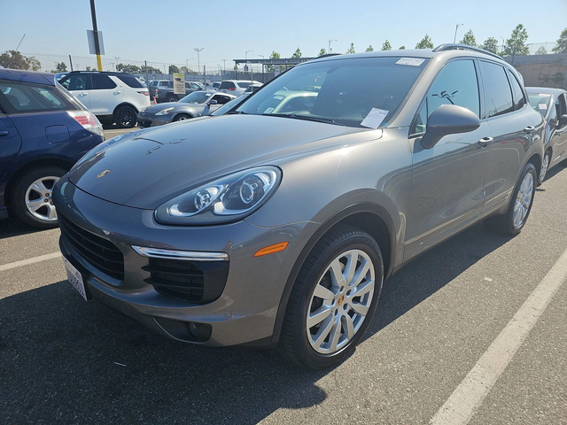 Porsche Cayenne 2016* FACELIFT* BOSE* LANE ASSIST* ОБДУХ* KEYLESS* - автомобили, коли, обяви за нови и употребявани 0