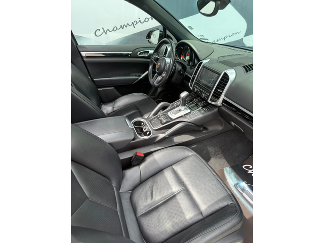 Porsche Cayenne 4.2 D GTS packet Бартер Лизинг - автомобили, коли, обяви за нови и употребявани 12