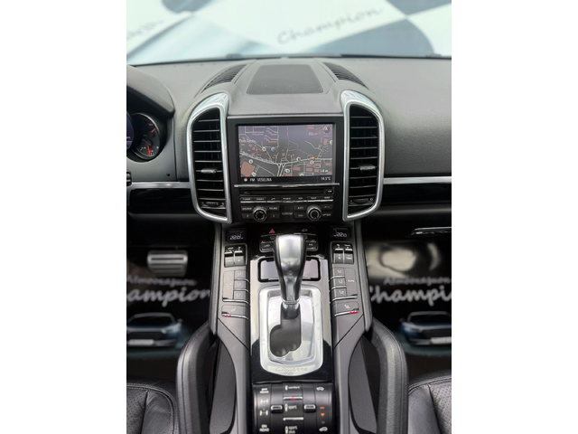 Porsche Cayenne 4.2 D GTS packet Бартер Лизинг - автомобили, коли, обяви за нови и употребявани 14