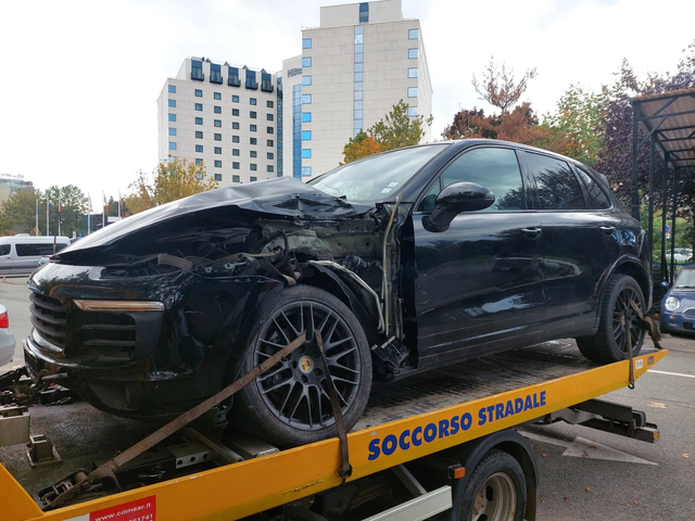 Porsche Cayenne 3, 0d 250ps - автомобили, коли, обяви за нови и употребявани 3