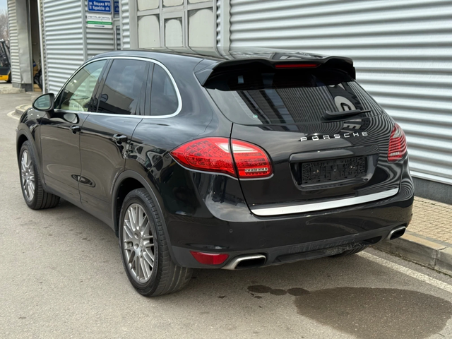 Porsche Cayenne Bose+ BiXenon+ 3.0TDI+ 245kc+ 8ZF - автомобили, коли, обяви за нови и употребявани 2