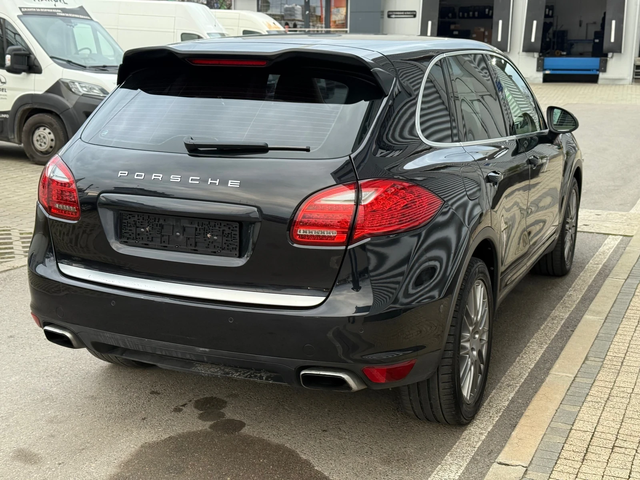 Porsche Cayenne Bose+ BiXenon+ 3.0TDI+ 245kc+ 8ZF - автомобили, коли, обяви за нови и употребявани 4