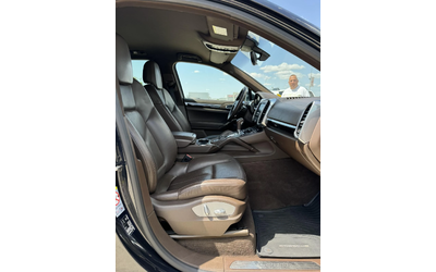 Porsche Cayenne 3.0* 250ps* 4x4* Facelift* КОЖА* НАВИ* КАМЕРА* - автомобили, коли, обяви за нови и употребявани 11