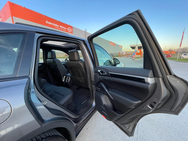 Porsche Cayenne S Disel 4.2TDI GERMANY - автомобили, коли, обяви за нови и употребявани 13