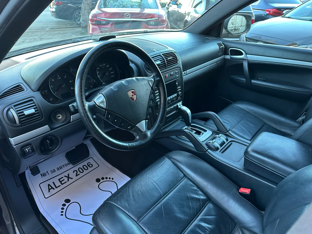 Porsche Cayenne 3.0d  Facelift - автомобили, коли, обяви за нови и употребявани 4