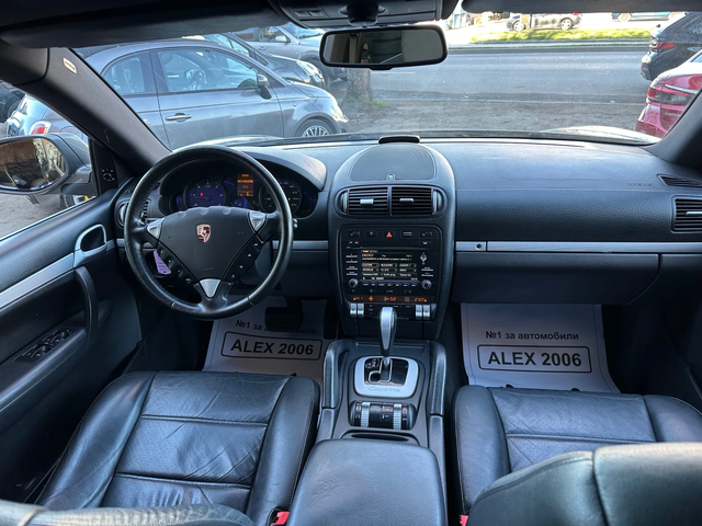 Porsche Cayenne 3.0d  Facelift - автомобили, коли, обяви за нови и употребявани 7