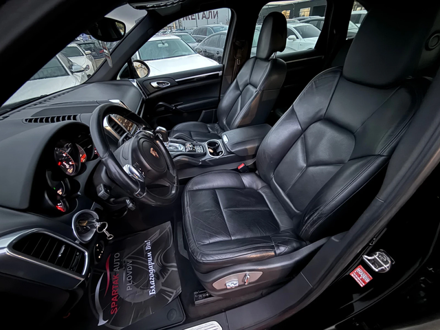 Porsche Cayenne 4.2TDI* 2014г* FULL MAX* 21* Топ Състояние* 230.00 - автомобили, коли, обяви за нови и употребявани 7