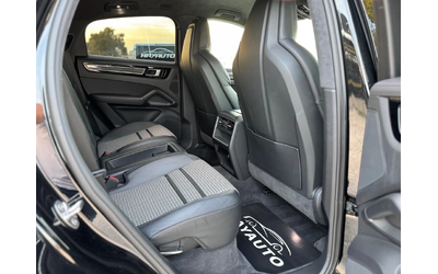 Porsche Cayenne Coupe= 3.0 V6= GT Package= Carbon Pack= - автомобили, коли, обяви за нови и употребявани 12