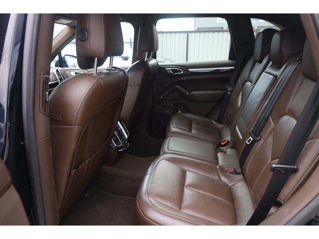 Porsche Cayenne Cayenne - автомобили, коли, обяви за нови и употребявани 10
