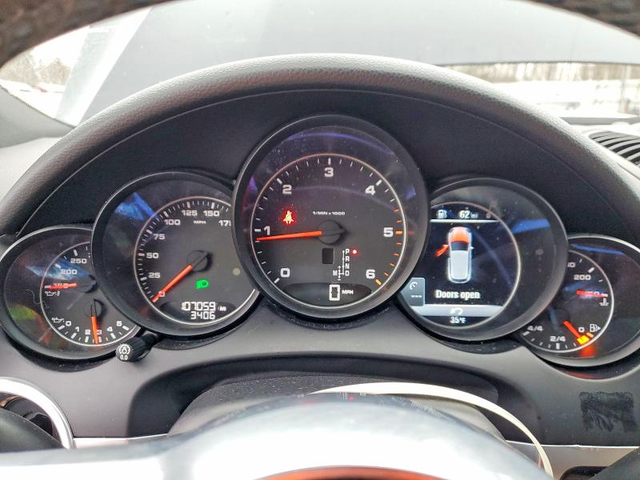 Porsche Cayenne 3.0L 6 ALL WHEEL DRIVE - автомобили, коли, обяви за нови и употребявани 8