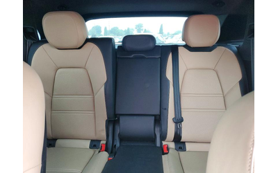 Porsche Cayenne 3.0L 6 ALL WHEEL DRIVE - автомобили, коли, обяви за нови и употребявани 9