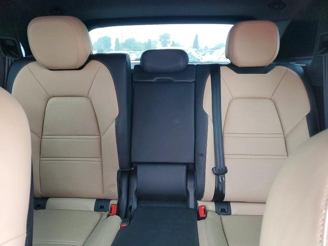 Porsche Cayenne 3.0L 6 ALL WHEEL DRIVE - автомобили, коли, обяви за нови и употребявани 9
