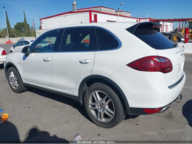 Porsche Cayenne 3.0L V-6 DI, DOHC, VVT, TURBO, 240HP All Wheel Drive - автомобили, коли, обяви за нови и употребявани 13