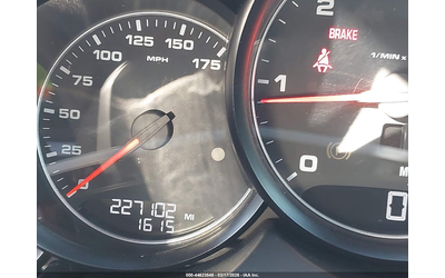 Porsche Cayenne 3.0L V-6 DI, DOHC, VVT, TURBO, 240HP All Wheel Drive - автомобили, коли, обяви за нови и употребявани 14