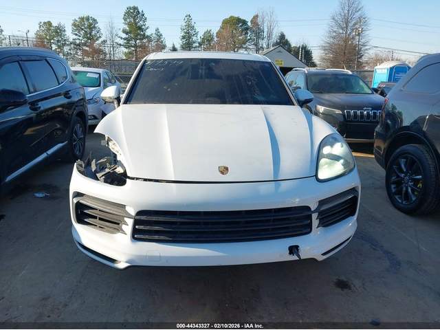 Porsche Cayenne 3.0L V-6 DI, DOHC, VVT, TURBO, 335HP All Wheel Drive - автомобили, коли, обяви за нови и употребявани 12