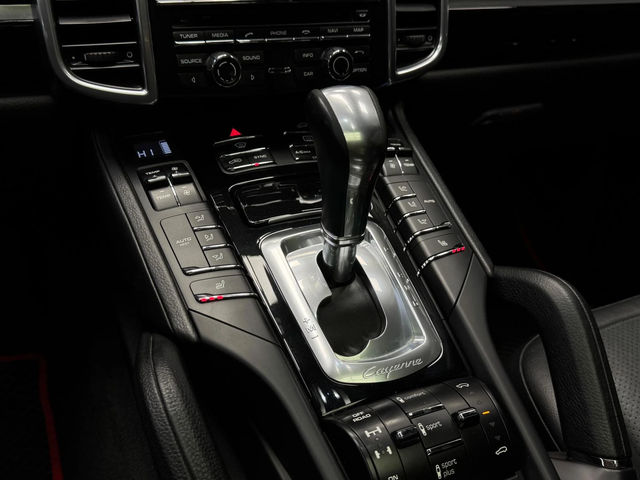 Porsche Cayenne Sport Chrono* BOSE* Подгрев - автомобили, коли, обяви за нови и употребявани 11