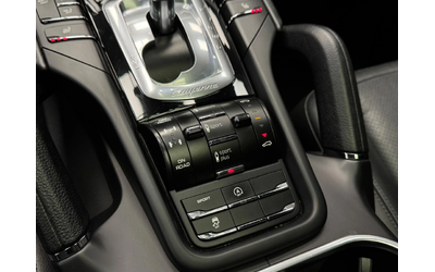 Porsche Cayenne Sport Chrono* BOSE* Подгрев - автомобили, коли, обяви за нови и употребявани 12