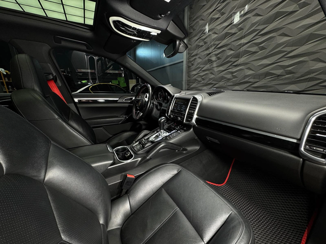 Porsche Cayenne Sport Chrono* BOSE* Подгрев - автомобили, коли, обяви за нови и употребявани 9