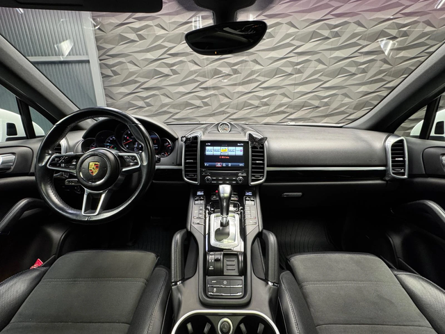 Porsche Cayenne Sport Chrono* Подгрев* Navi* Camera - автомобили, коли, обяви за нови и употребявани 4