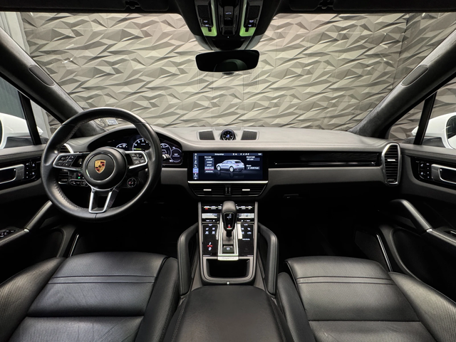 Porsche Cayenne E-Hybrid* Burmester* Sport Chrono* Pano - автомобили, коли, обяви за нови и употребявани 4