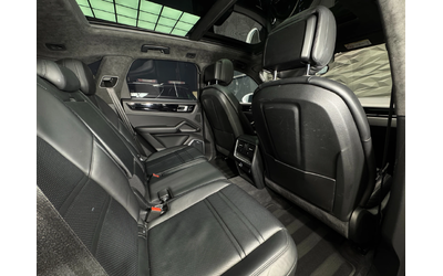 Porsche Cayenne E-Hybrid* Burmester* Sport Chrono* Pano - автомобили, коли, обяви за нови и употребявани 8