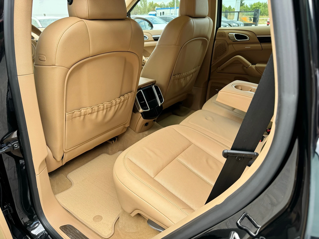 Porsche Cayenne 3.0d Подгрев/Панорама/Камера - автомобили, коли, обяви за нови и употребявани 12