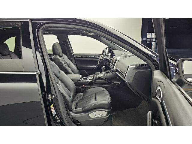 Porsche Cayenne 3.0 autogeorge.com - автомобили, коли, обяви за нови и употребявани 9