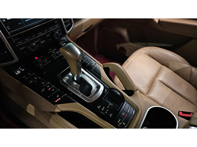 Porsche Cayenne 3.0 autogeorge.com - автомобили, коли, обяви за нови и употребявани 7