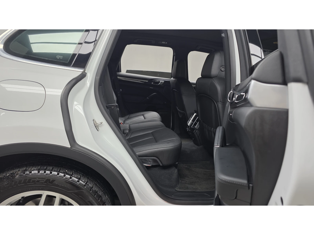 Porsche Cayenne 3.0 autogeorge.com - автомобили, коли, обяви за нови и употребявани 11