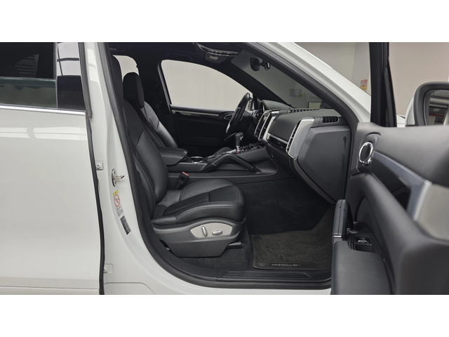 Porsche Cayenne 3.0 autogeorge.com - автомобили, коли, обяви за нови и употребявани 9
