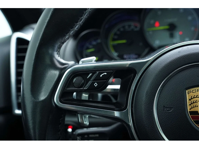 Porsche Cayenne * E Hybrid * CARFAX * ЦЕНА ДО БГ - автомобили, коли, обяви за нови и употребявани 13