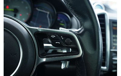 Porsche Cayenne * E Hybrid * CARFAX * ЦЕНА ДО БГ - автомобили, коли, обяви за нови и употребявани 14