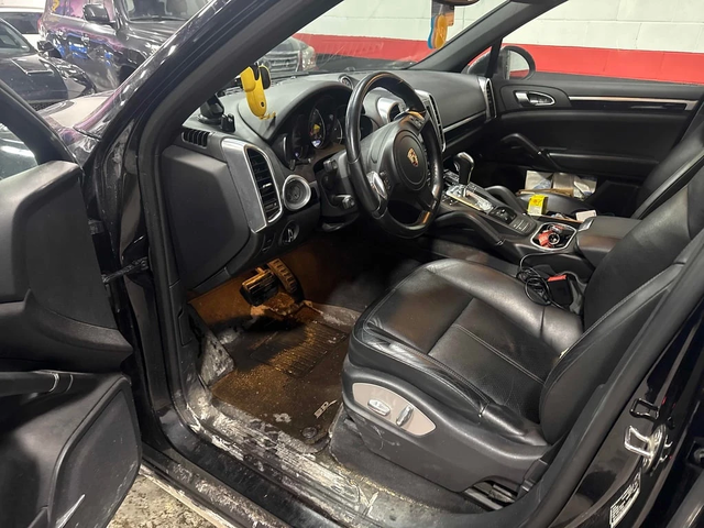 Porsche Cayenne * Diesel * CARFAX * ЦЕНА ДО БГ - автомобили, коли, обяви за нови и употребявани 5