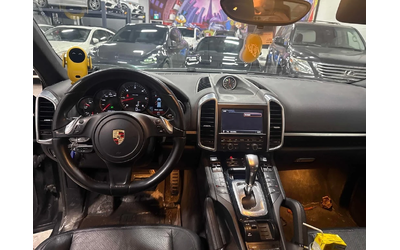 Porsche Cayenne * Diesel * CARFAX * ЦЕНА ДО БГ - автомобили, коли, обяви за нови и употребявани 6