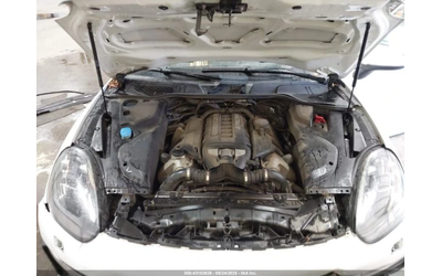 Porsche Cayenne TURBO S - автомобили, коли, обяви за нови и употребявани 12