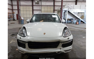 Porsche Cayenne TURBO S - автомобили, коли, обяви за нови и употребявани 8