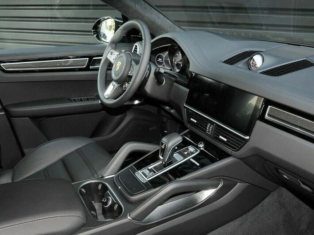 Porsche Cayenne Turbo Coupe - автомобили, коли, обяви за нови и употребявани 6