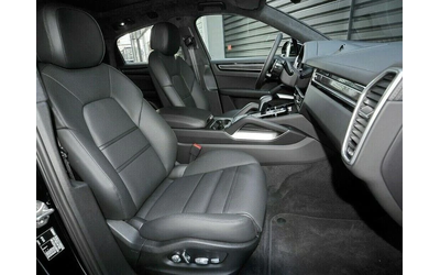 Porsche Cayenne Turbo Coupe - автомобили, коли, обяви за нови и употребявани 7