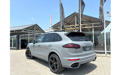 porsche-cayenne - 2