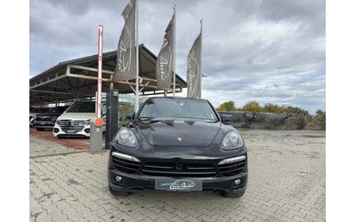 Porsche Cayenne 3.0d#GTS-SPORT DESIGN#PANO#ОБДУХ#AIRMAT#FULL#245kc - автомобили, коли, обяви за нови и употребявани 7